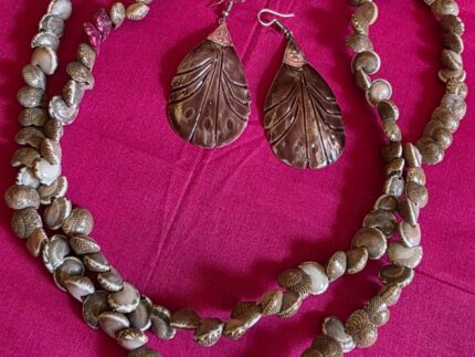 Sea-shell Necklace – Earrings set combo ( Brown)